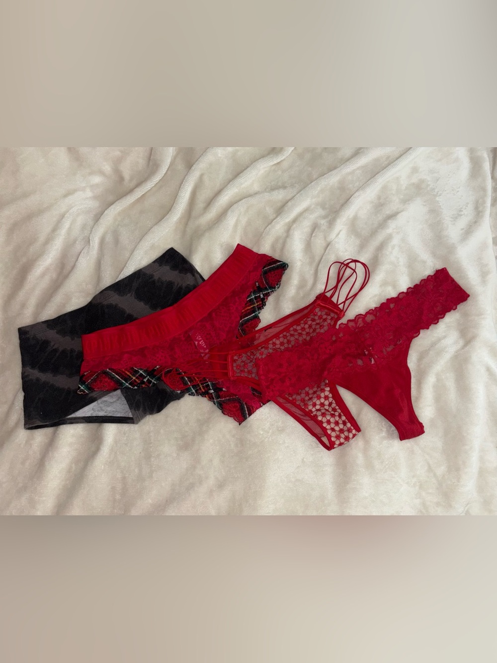 Victoria’s Secret / PINK undies bundle - Picture 1 of 8